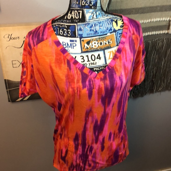 Express Button Back Top size XS - Picture 3 of 6